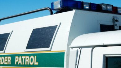 Border Patrol vehicle roof with emergency lights